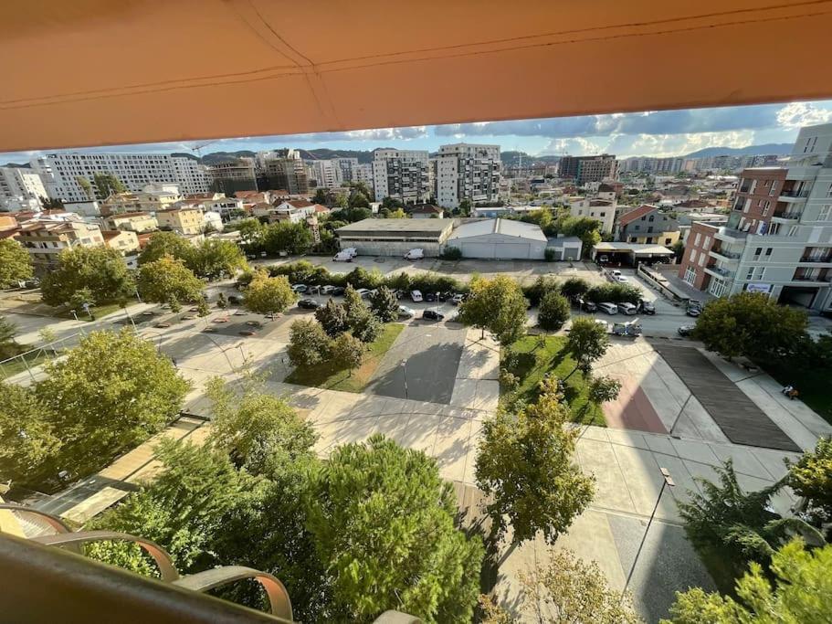 Albos * Tirana